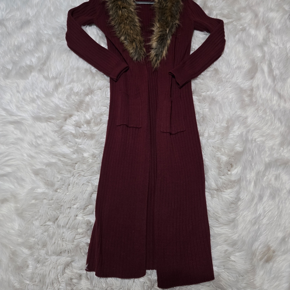 Burgundy Long Cardigan with Faux Fur Collar